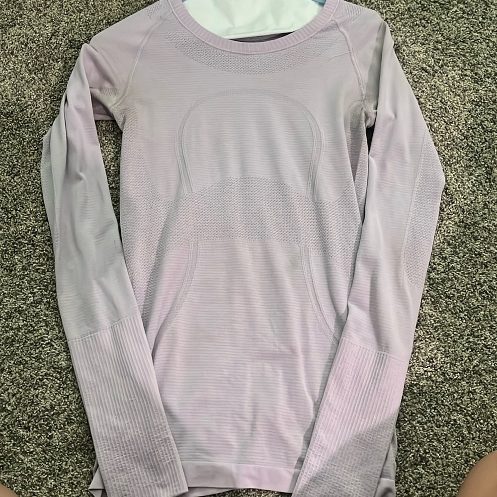Long sleeve lulu shirt